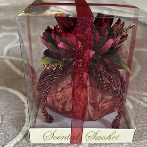 NEW Scented Sachet - Picture 3 of 7